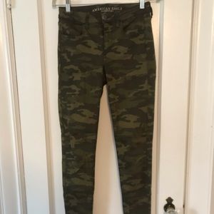 AE Camo pants